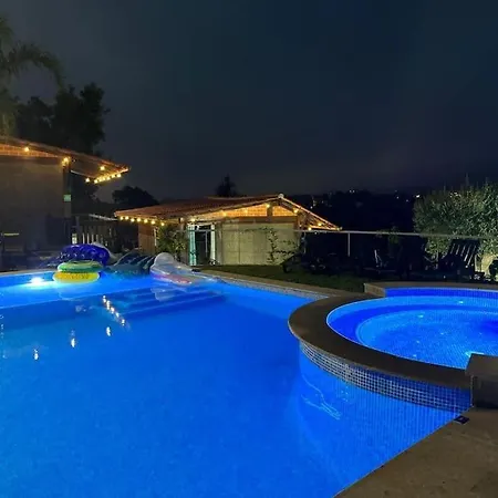 Fernandes Bright Private * Понте-де-Лима