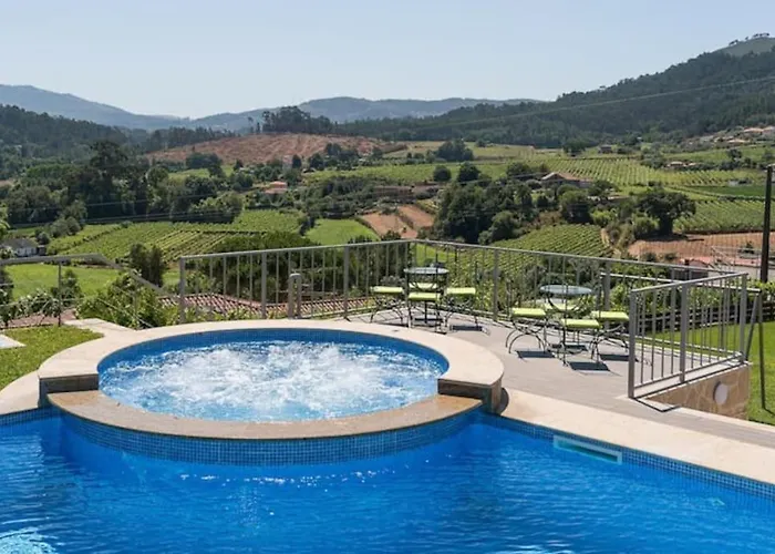 Fernandes Bright Private *